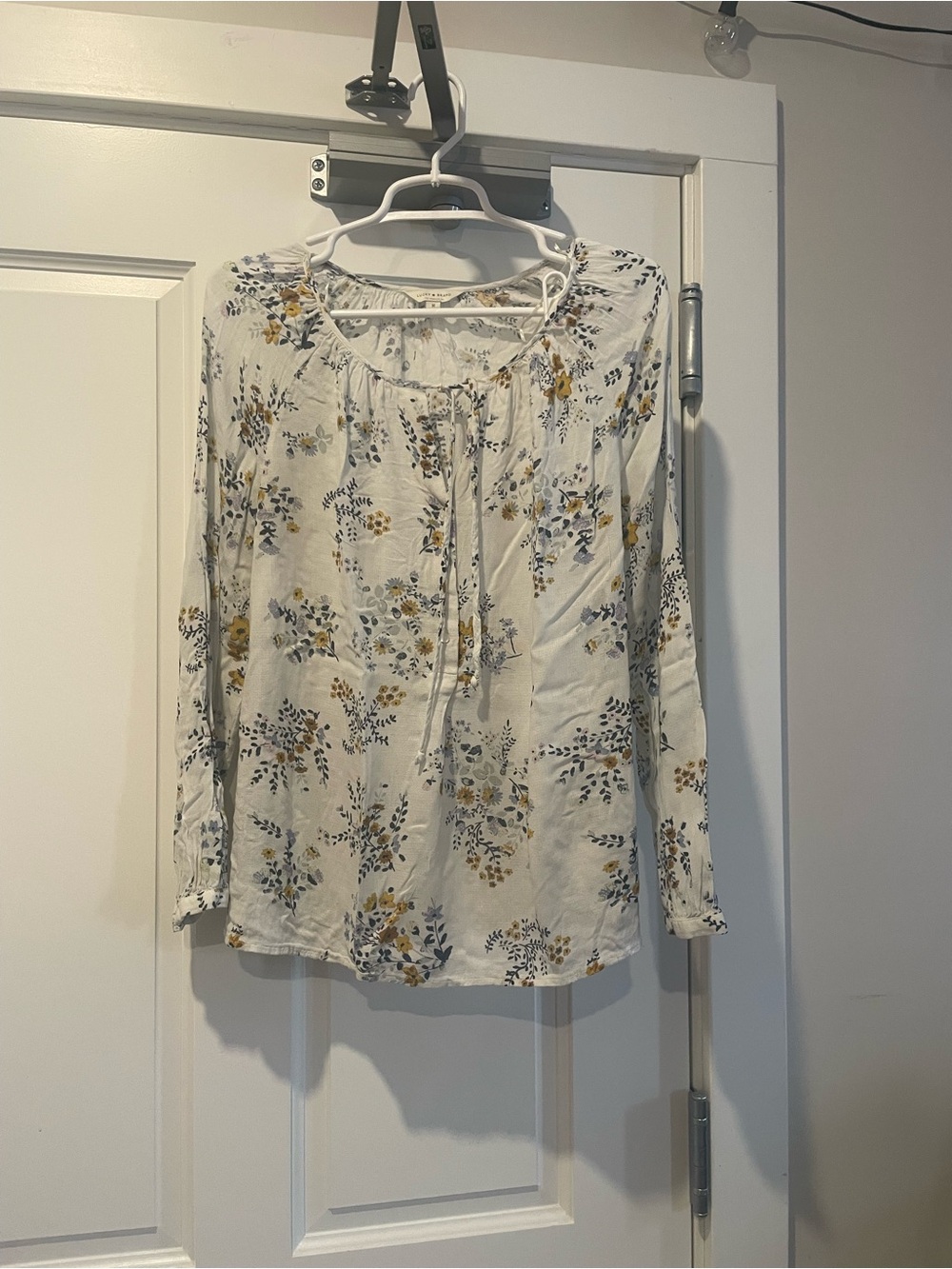Lucky Brand Cream Floral Peasant Top with Yellow and Gray Accents size medium